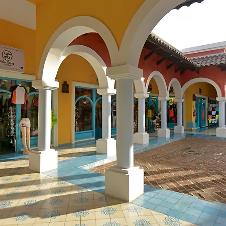 Iberostar Selection Bavaro Suites (Adults Only)-2